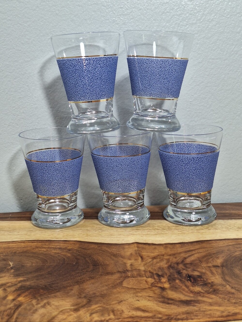 VTG MCM 50s-60s Textured Lavender Gold Trim Set Of 5 Shot Glasses Barware Tiki